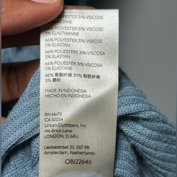 We The Free People Cozy Pointelle Knit Cowl Neck Slouchy Cross Back Sweater XS - Picture 13 of 15